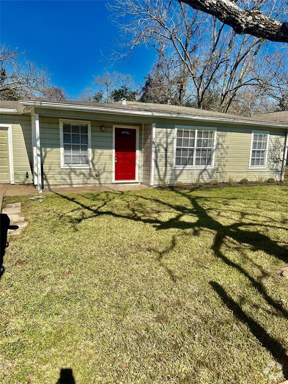 Rosewood Apartments for Rent with Hardwood Floors La Marque, TX 6