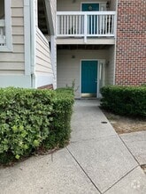 Building Photo - 906 Litchfield Way