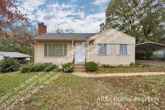Building Photo - 308 Heath St