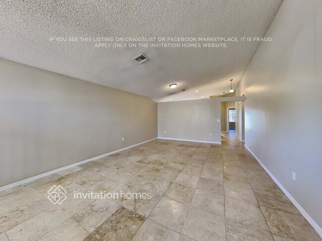 Foto del edificio - 3400 NW 78th Ave