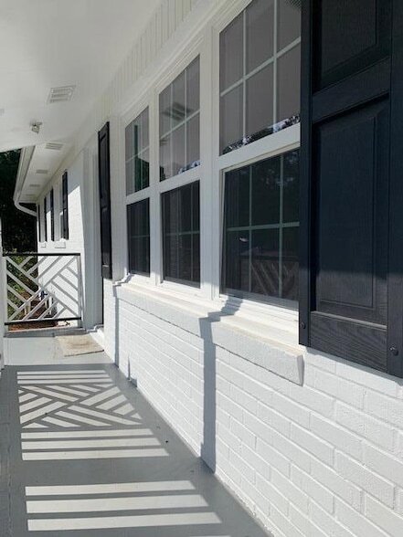 Building Photo - 1420 Central Dr