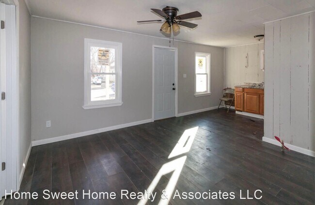 Building Photo - 2 br, 1 bath House - 2127 N Park Ave