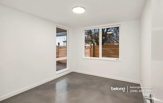 Building Photo - 823A NW 51st St