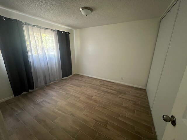Foto del edificio - 905 S Magnolia Ave