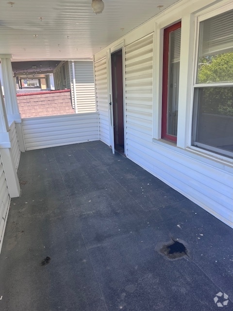 Building Photo - 2205 Edgewood Rd
