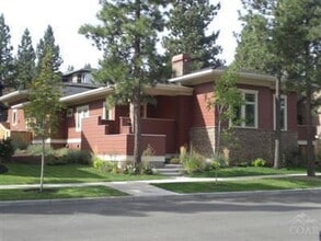 Building Photo - 2347 NW Labiche Ln