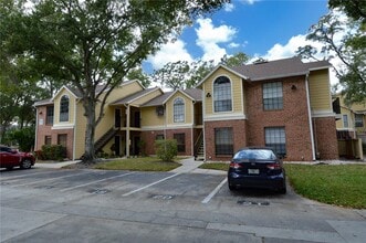 Building Photo - 8653 Mallard Reserve Dr