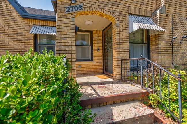 Building Photo - 2708 NW 11th St