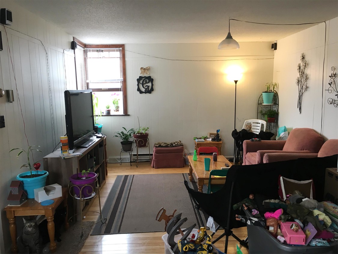 Primary Photo - 1321 2nd Ave S