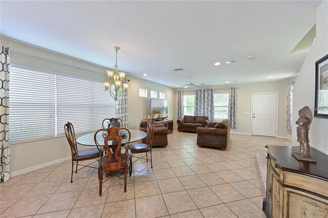 Building Photo - 5506 River Sound Terrace