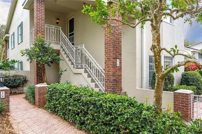 Foto del edificio - 101 Park Shores Cir