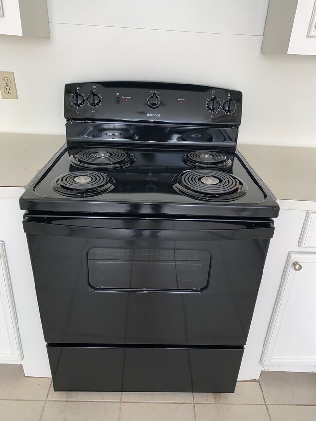 Foto del edificio - 12418 South Dr