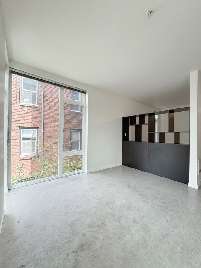 Interior Photo - The Local 418