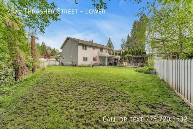 Building Photo - Cozy 1 Bedroom Lower Suite