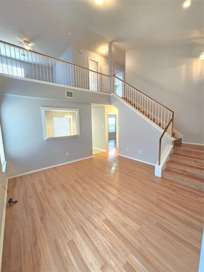 Building Photo - 2410 Charlie Harley Dr