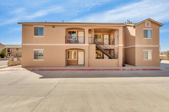 Building Photo - 14307 Gil Reyes Dr