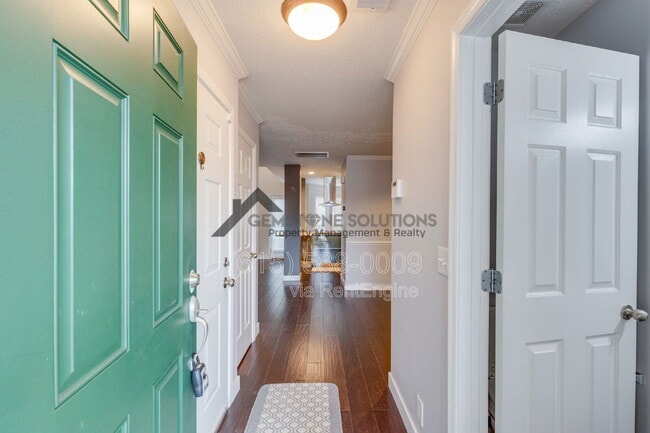 Building Photo - 2402 Nashboro Blvd