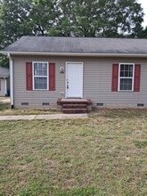 Building Photo - 1515 Pollard Ave