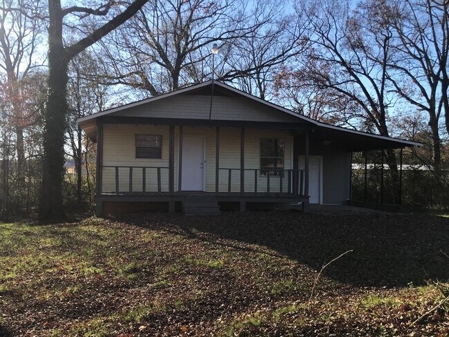 Foto del edificio - For Rent: Anderson Highway, Hartwell, GA -...