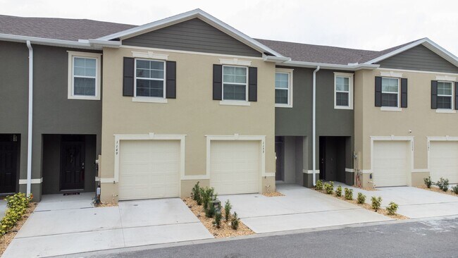 Photo - Nice 3/2.5 Townhouse with 1-Car Garage in Atria at Ridgewood Lakes FOR RENT !!!!