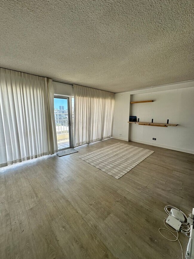 Building Photo - 1309 Wilder Ave
