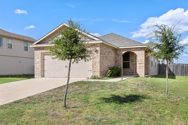 Building Photo - Woodlands Park Home Available NOW!