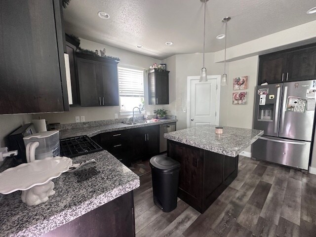 Foto del edificio - 896 S Crescent Way