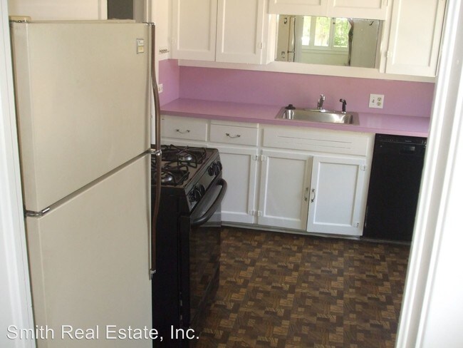 Building Photo - 1 br, 1 bath House - 853  Ogden St. #2