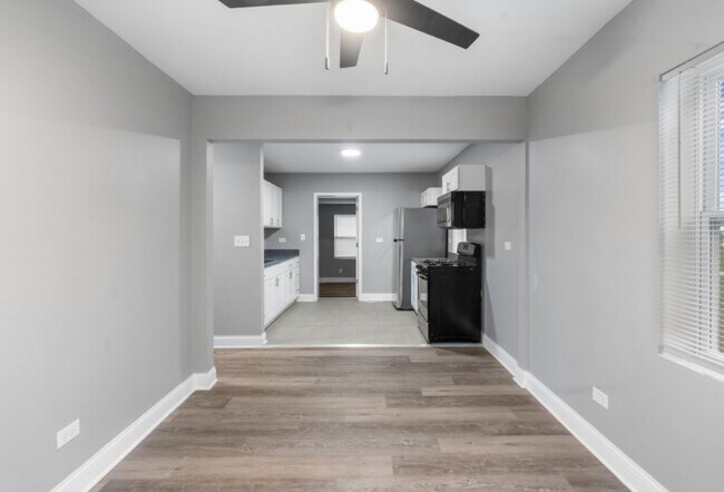 Foto del edificio - 514 Spring St