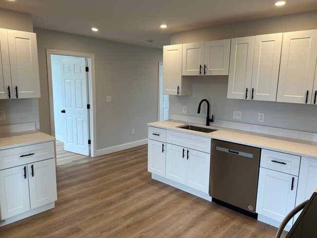 Foto del edificio - 2 Harrison Ave