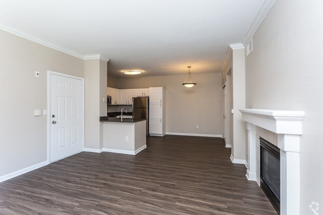 1BR, 1BA - Venice - Regatta
