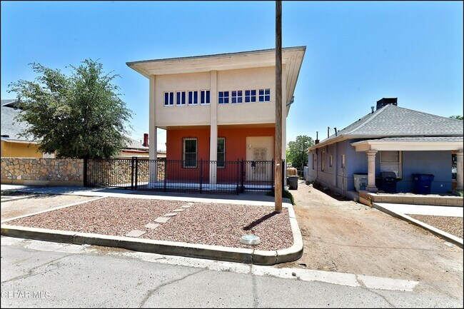 Foto del edificio - 612 E Nevada Ave