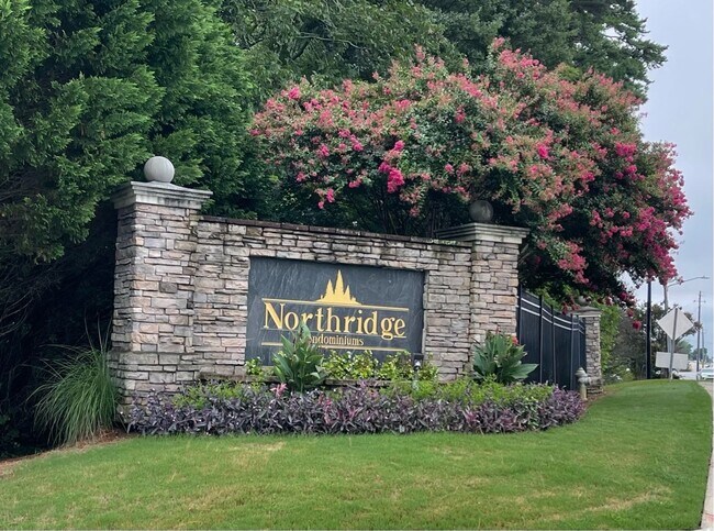 Foto del edificio - 1652 Northridge Dr