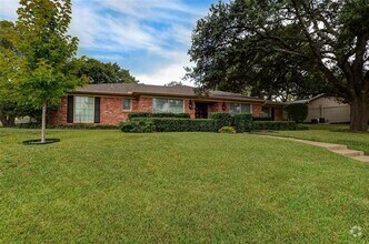 Building Photo - 4701 Barkridge Trail