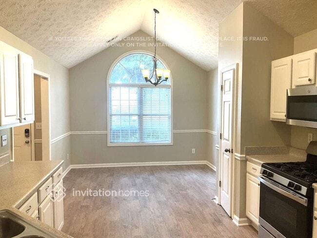 Building Photo - 544 Rivulett Ct