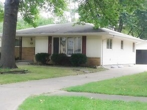 Building Photo - 2725 64th St