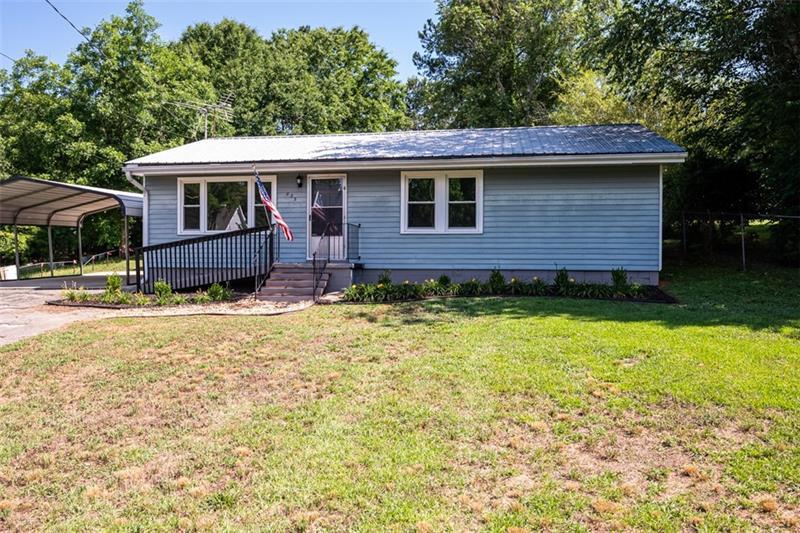 Primary Photo - 835 Sylvan Dr