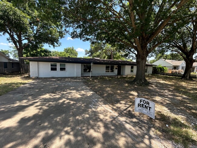 Photo - Location....Location....Location.... House