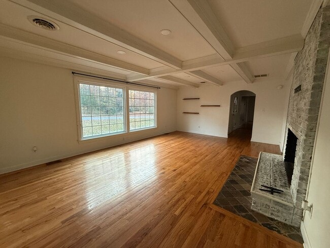 Building Photo - 510 Westwood Cir