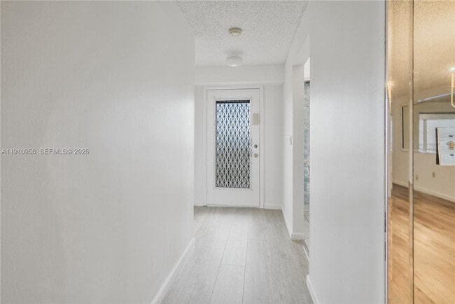 Foto del edificio - 141 SE 3rd Ave