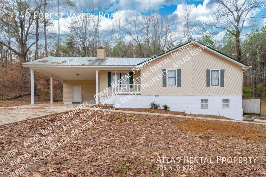 Foto del edificio - 7740 Forest Valley Rd