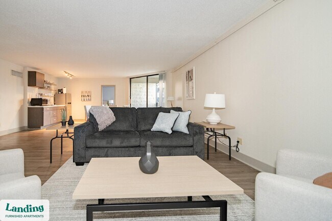 Foto del edificio - 1362 Passenger St