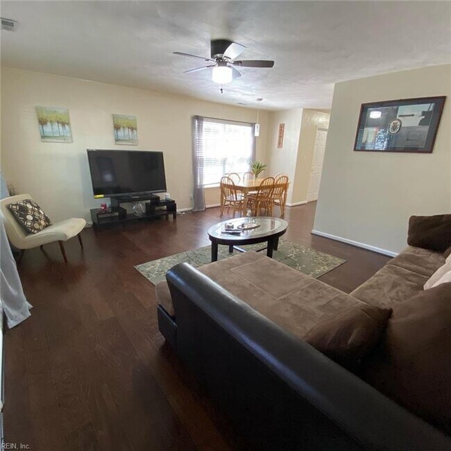 Foto del edificio - 4136 Everett St