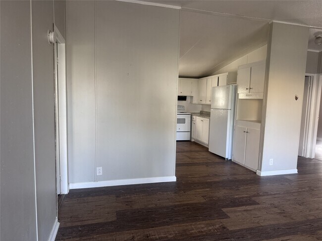 Foto del edificio - 934 Queenswood St