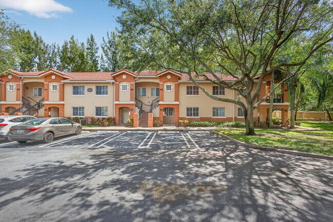Foto del edificio - 3770 N Jog Rd