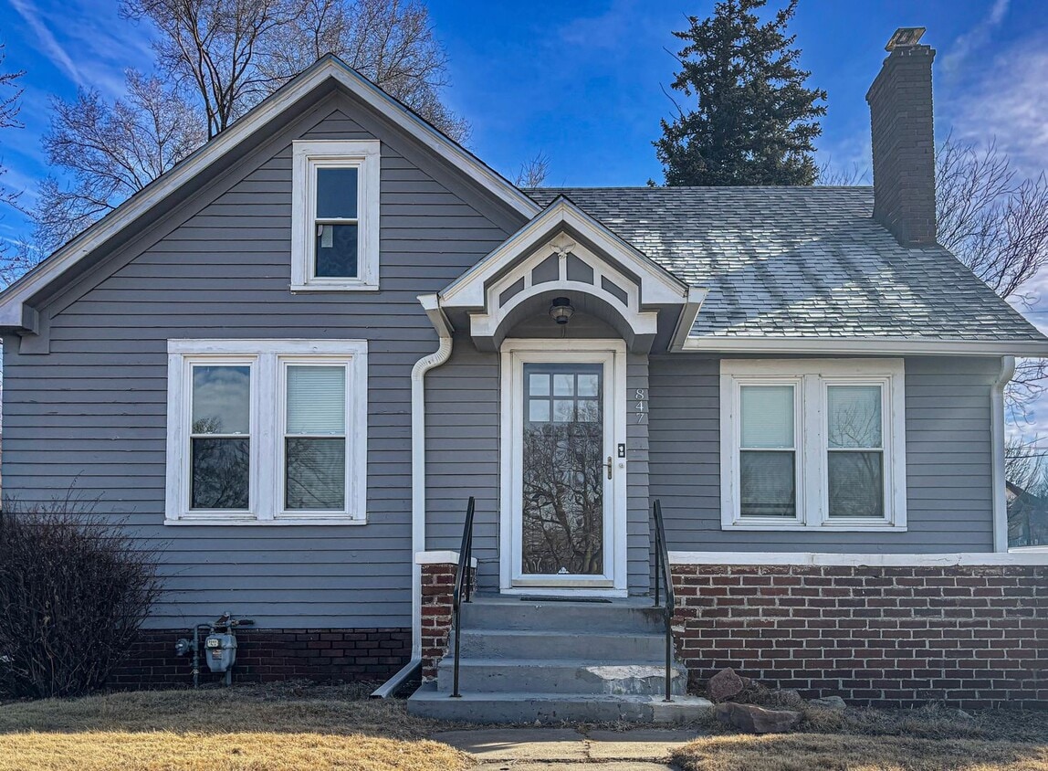 Photo - 847 S 60th  | Spacious 3BR Omaha Home | 2,000 Sq Ft + Finished Basement | Prime Location
