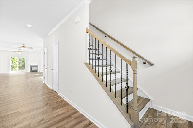Foto del edificio - 18010 Stark Wy