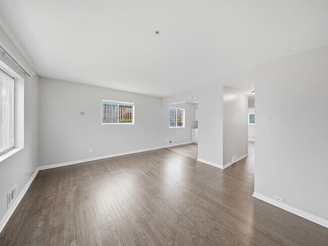 Foto del edificio - 8641 W Lapham St