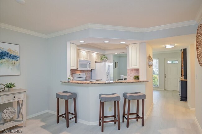 Building Photo - 816 Gulf Pavilion Dr