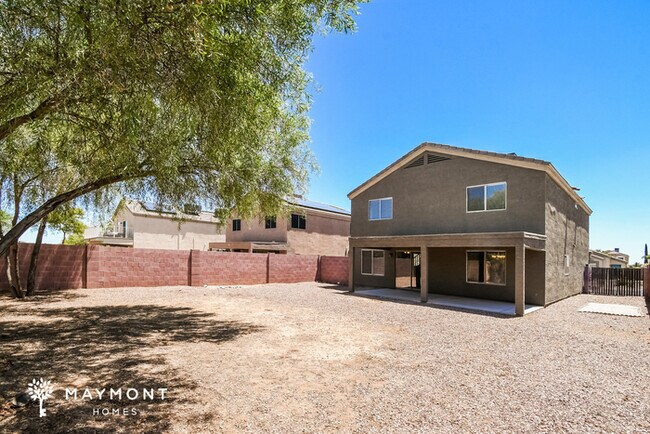 Foto del edificio - 24455 N Good Pasture Ln
